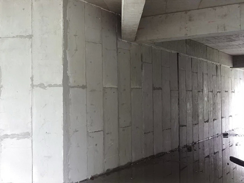 輕質(zhì)隔墻板環(huán)保建材應(yīng)該創(chuàng)新