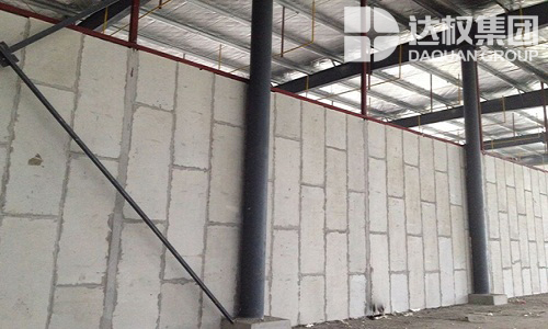 項目開發中應用新型墻體的影響因素